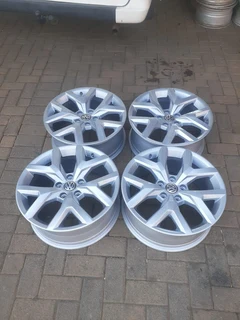 19 inch a m a r o k magrims 5 holes a set of four on sale