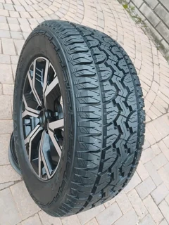 One 18inch Isuzu Dmax Magrim & Tyre 265 60r18 On Sale.
