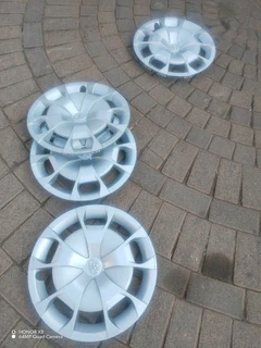 16 inch t o y o t a wheel cover caps a set of four on sale
