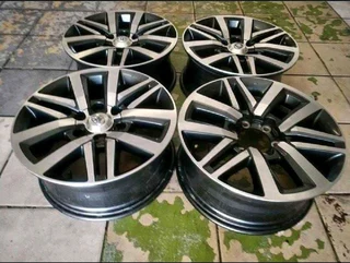 18 inch 6 holes t o y o t a h i l l u x magrims a set of four on sale