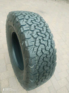 O n e 285 70 r17 b f g o o d r i c h a l l t e r r a i n k o2 tyre on sale