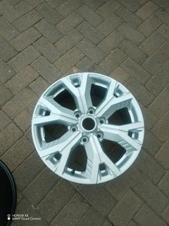 18 inch i s u z u d m a x magrims 6 holes silver a set of four on sale