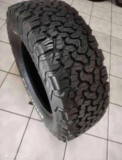 O n e 265 65 r18 b f g o o d r i c h a l l t e r r a i n k o2 tyre on sale