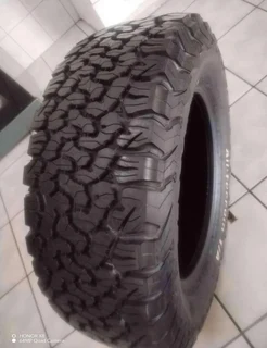 O n e 265 65 r18 b f g o o d r i c h a l l t e r r a i n k o2 tyre on sale