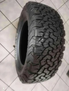 O n e 265 65 r18 b f g o o d r i c h a l l t e r r a i n k o2 tyre on sale