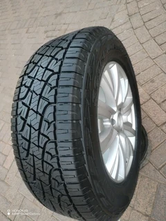 O n e 18 inch amarok magrim & s c o r p i o n p i r r e l l i tyre 255 60 r18 on sale