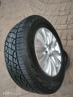 O n e 18 inch amarok magrim &amp; s c o r p i o n p i r r e l l i tyre 255 60 r18 on sale