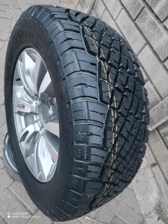O n e 255 60 r18 g e n e r a l g r a b b e r tyre &amp; 18 inch i s u z u x r i d e r magrim on sale