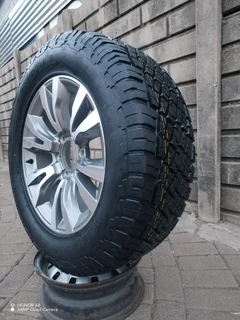 O n e 255 60 r18 g e n e r a l g r a b b e r tyre &amp; 18 inch i s u z u x r i d e r magrim on sale