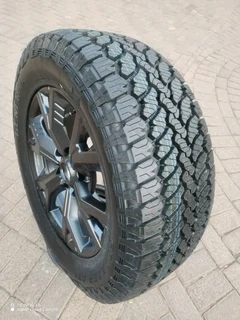 ONE 18Inch ISUZU DMAX Magrim BLACK and GENERAL GRABBER Tyre 255 60R18 On Sale.