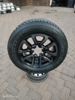 ONE 18Inch TOYOTA HILLUX Magrim &amp; DUNLOP GRAND TREK Tyre 265 60R18 On Sale.