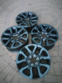 18Inch TOYOTA HILLUX Magrims 6Holes A Set Of Four On Sale.