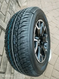One 265 60r18 Dunlop Grand Trek Tyre & 18 Inch Toyota Legend 50 Magrim On Sale.