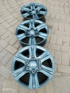 17Inch TOYOTA FORTUNA Magrims 6Holes A Set Of Four On Sale.