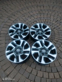 18Inch 6Holes TOYOTA HILLUX /FORTUNA Magrims A Set of Four On Sale.