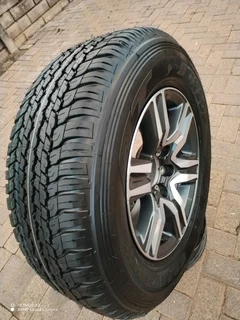 One 17inch Toyota Fortuna Magrim & 255 65r17 Dunlop Grand Trek Tyre On Sale.