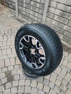 ONE 18Inch TOYOTA LEGEND 50 Magrim &amp; Fairy Used DUNLOP GRAND TREK Tyre 265 60R18 On Sale.