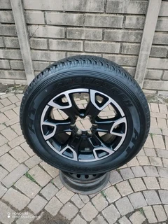 ONE 18Inch TOYOTA LEGEND 50 Magrim &amp; Fairy Used DUNLOP GRAND TREK Tyre 265 60R18 On Sale.