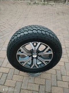 ONE 18Inch ISUZU DMAX Magrim &amp; GENERAL GRABBER  Tyre 265 60R18 On Sale.