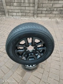 18Inch TOYOTA HILLUX Magrim &amp; Fairy Used DUNLOP GRAND TREK Tyre 265 60R18 On Sale.