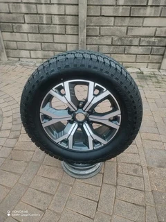 ONE 18Inch ISUZU DMAX Magrim &amp; GENERAL GRABBER Tyre 265 60R18 On Sale.