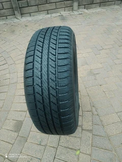 ONE 17Inch FORD RANGER Standard Steel Rim &amp; GOOD YEAR WRANGLER Tyre 265!/65R17 On Sale.