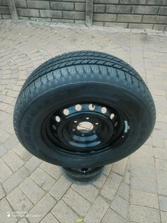ONE 17Inch FORD RANGER Standard Steel Rim &amp; GOOD YEAR WRANGLER Tyre 265!/65R17 On Sale.