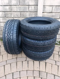 265 60R18 CONTINENTAL CROSS CONTACT Tyres A set of four on sale.