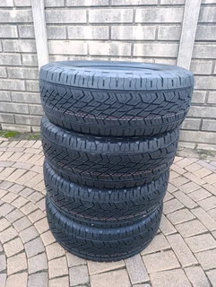 265 60R18 CONTINENTAL CROSS CONTACT Tyres A set of four on sale.