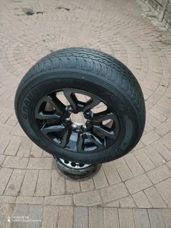 ONE Fairy Used DUNLOP GRAND TREK Tyre 265 60R18 &amp; 18Inch TOYOTA HILLUX Magrim on Sale.