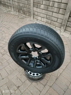 ONE Fairy Used DUNLOP GRAND TREK Tyre 265 60R18 &amp; 18Inch TOYOTA HILLUX Magrim on Sale.