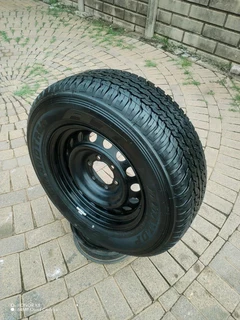 ONE 17Inch FORD RANGER Standard Steel Rim &amp; GOOD YEAR WRANGLER Tyre 265 65R17 On Sale.