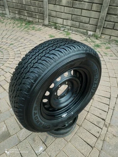 ONE 17Inch FORD RANGER Standard Steel Rim &amp; GOOD YEAR WRANGLER Tyre 265 65R17 On Sale.