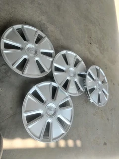 14Inch FORD FIGO Wheel Cover Caps a set of four on sale.