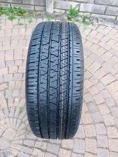 265 60r18 Continental Cross Contact Tyres A Set Of Four On Sale.