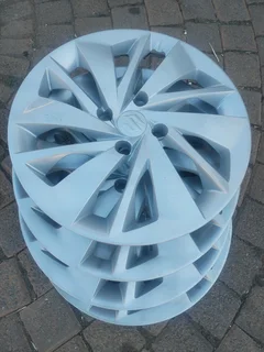 SUZUKI swift Wheel Cover Caps 15Inch A set of four on sale.