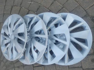 SUZUKI swift Wheel Cover Caps 15Inch A set of four on sale.