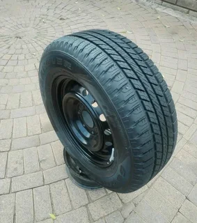 One 17inch Toyota Hillux Standard Steel Rim & Good Year Wrangler Tyre 265 65r17 On Sale.