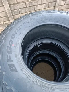 265 65R17 BRIDGESTONE DUELER D693 Tyres a set of four on sale