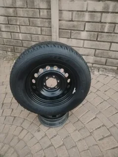 ONE 17Inch TOYOTA HILLUX Standard Steel Rim &amp; BRIDGESTONE DUELER Tyre 265 /65R17 On Sale.
