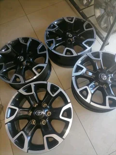 18inch Toyota Legend 50 Magrims 6holes A Set Of Four On Sale.