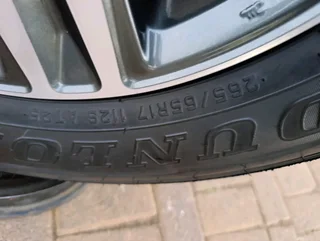 ONE 17Inch TOYOTA FORTUNA Magrim &amp; DUNLOP GRAND TREK Tyre 265 /65R17 On Sale.