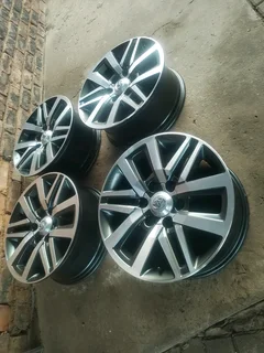 18inch Toyota Hillux /fortuna Magrims 6holes A Set Of Four On Sale.