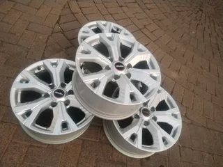 18Inch 6Holes ISUZU DMAX Magrims 6Holes Silver A set of four on sale.