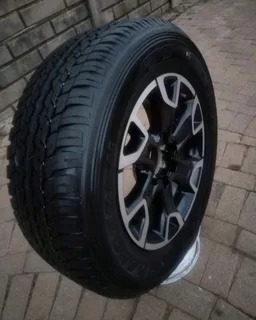 18inch Toyota Legend 50 Magrim &  Fairy Used Dunlop Grand Trek Tyre 265 60r18 On Sale.