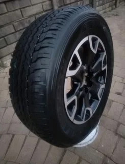One 18inch Toyota Legend 50 Magrim & Fairy Used Dunlop Grand Trek Tyre 265 60r18 On Sale.