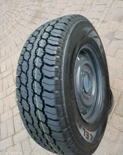 ONE 16Inch MAHINDRA Standard Steel Rim &amp; ELANZO SUPRA Tyre 245 /75R16 On Sale.
