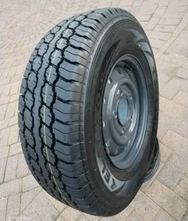 ONE ELANZO SUPRA Tyre 245 /75R16 &amp; 16Inch MAHINDRA Standard Steel Rim On Sale.