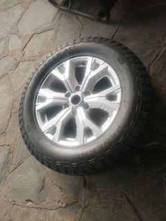 ONE 18Inch ISUZU Xrider Magrim SILVER &amp; GENERAL GRABBER Tyre 265 60R18 On Sale.