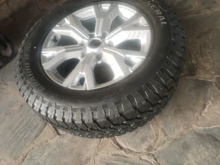 ONE 18Inch ISUZU Xrider Magrim SILVER &amp; GENERAL GRABBER Tyre 265 60R18 On Sale.